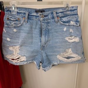 Abercrombie high rise ripped denim short
